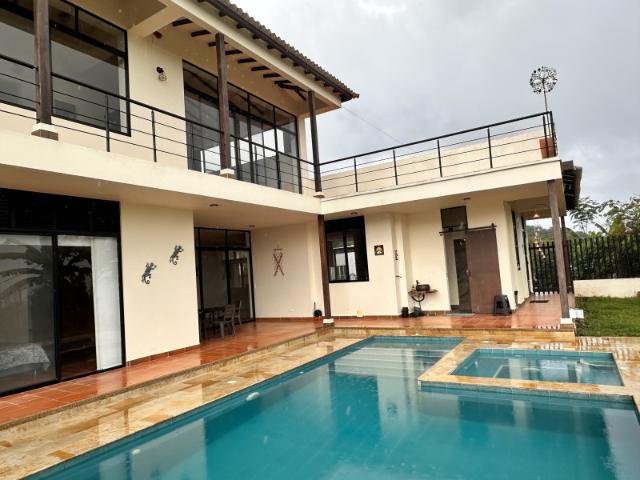 Casa Campestre En Venta En La Mesa En La Mesa V340591