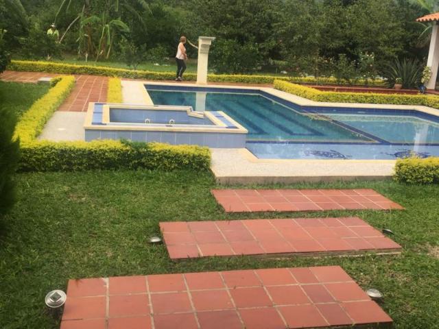 Casa Campestre En Venta En Los Patios En. V220204