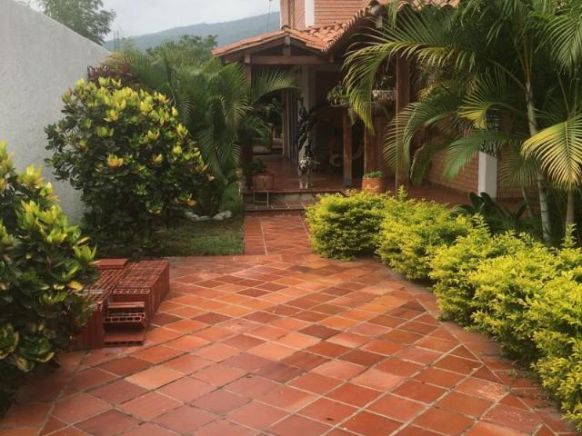 Casa Campestre En Venta En Los Patios En. V220204