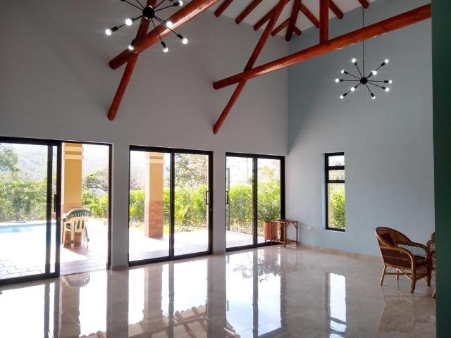 Casa Campestre En Venta En Los Patios V84236