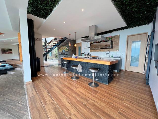 Casa Campestre En Venta En Medellin En Las Palmas V285642
