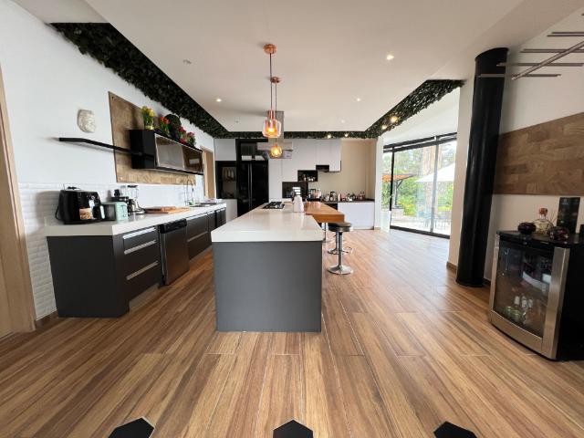 Casa Campestre En Venta En Medellin En Las Palmas V285642