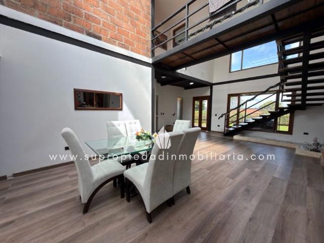 Casa Campestre En Venta En Medellin En Santa Elena V333323