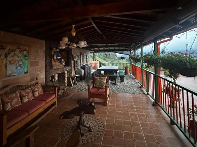 Casa Campestre En Venta En Penol En. V257860
