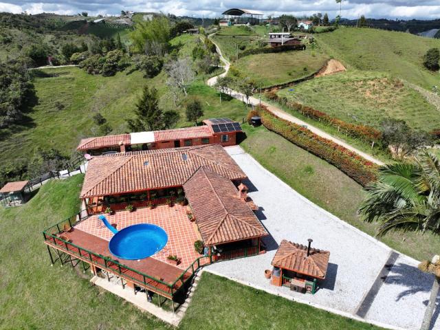Casa Campestre En Venta En Penol En. V257860