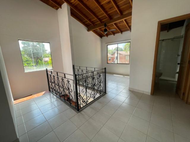 Casa Campestre En Venta En Pereira En Cerritos V301330