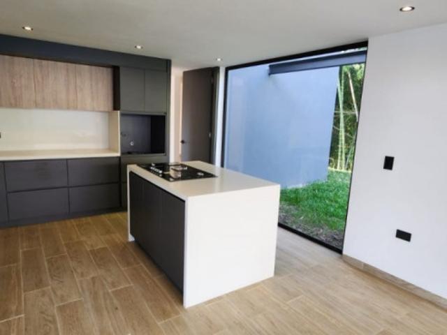 Casa Campestre En Venta En Pereira En Cerritos V302682