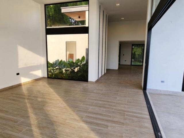 Casa Campestre En Venta En Pereira En Cerritos V302682