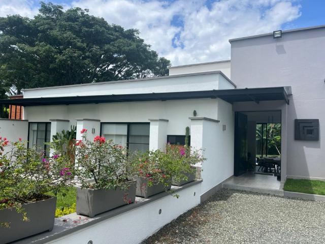 Casa Campestre En Venta En Pereira En El Tigre V301619