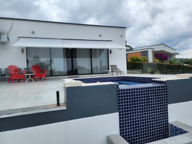 Casa Campestre En Venta En Pereira En. V217774