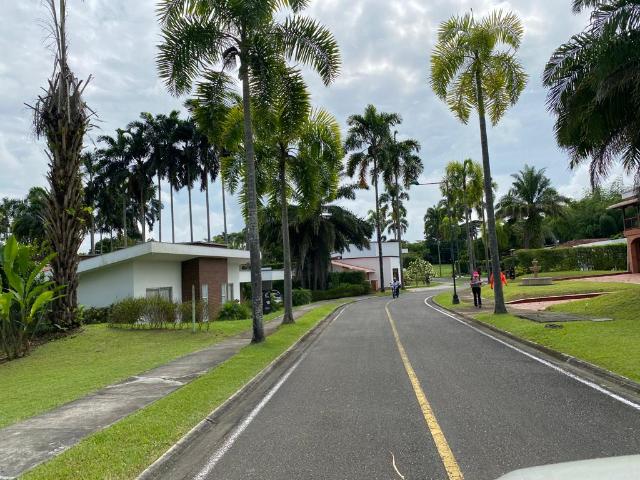 Casa Campestre En Venta En Pereira V67986