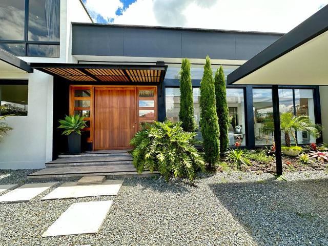 Casa Campestre En Venta En Rionegro En Llanogrande V291707