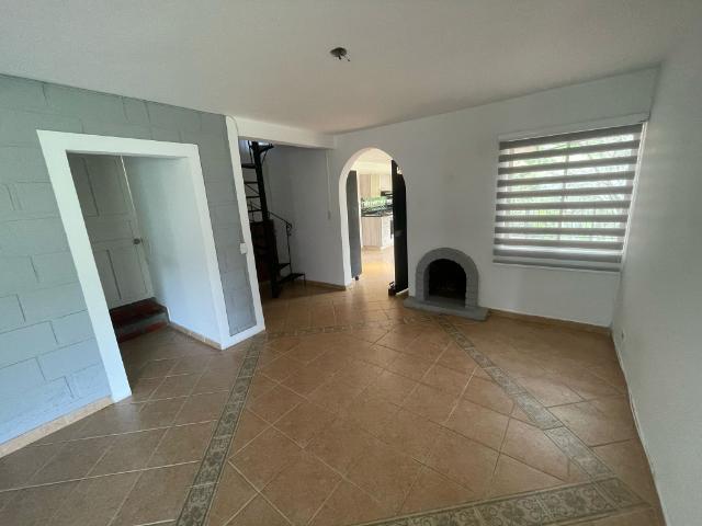 Casa Campestre En Venta En Sabaneta En Las Brisas V317535