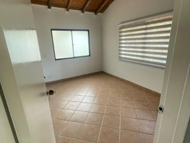 Casa Campestre En Venta En Sabaneta En Las Brisas V317535