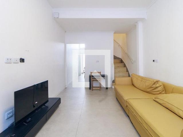 Casa aluguel em Região Imediata de São Paulo, Região Metropolitana de São Paulo