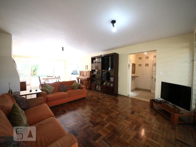 Casa aluguel em Vila Alexandria, São Paulo