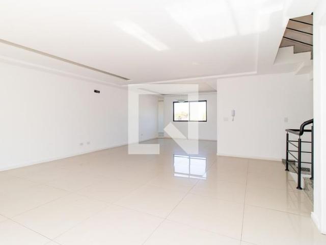Casa aluguel em Região Geográfica Imediata de Curitiba, Região Metropolitana de Curitiba