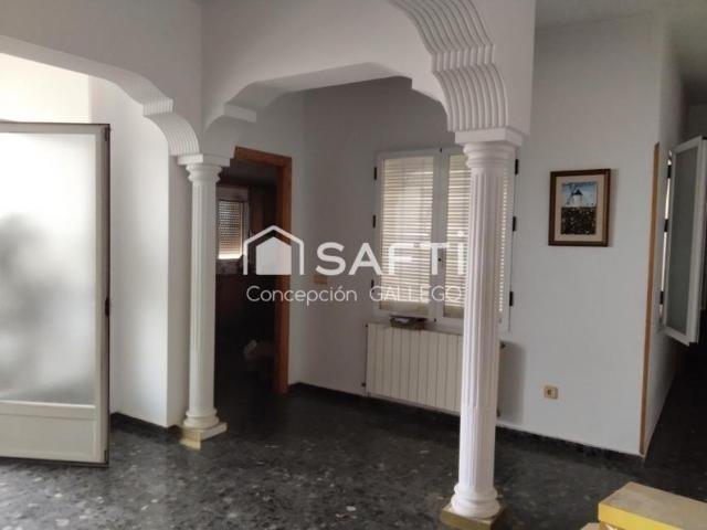 Casa en venta en Campo De Criptana, Castilla-La Mancha