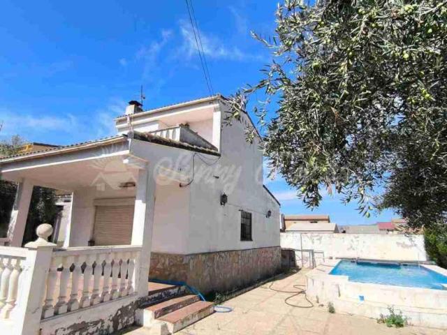 Casa en venta en l'Alt Vinalopó / El Alto Vinalopó, Valencia