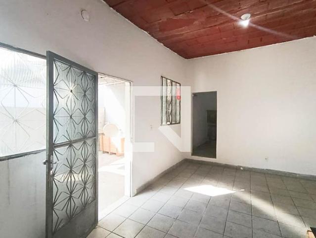 Casa aluguel em Região Geográfica Imediata do Rio de Janeiro, Região Metropolitana do Rio de Janeiro