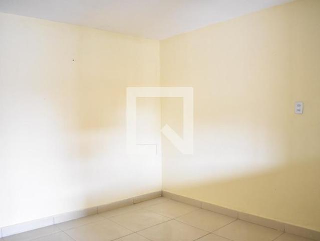 Casa aluguel em Região Geográfica Imediata do Rio de Janeiro, Região Metropolitana do Rio de Janeiro