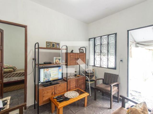 Casa aluguel em Região Geográfica Imediata do Rio de Janeiro, Região Metropolitana do Rio de Janeiro