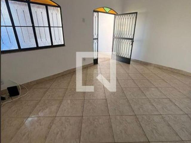 Casa aluguel em Região Geográfica Imediata do Rio de Janeiro, Região Metropolitana do Rio de Janeiro