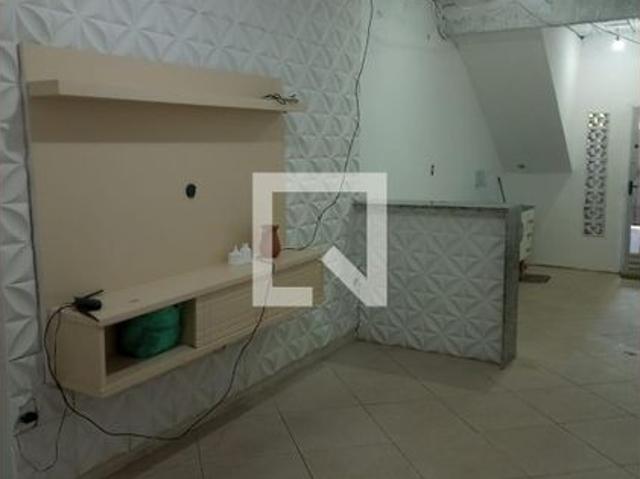 Casa aluguel em Região Geográfica Imediata do Rio de Janeiro, Região Metropolitana do Rio de Janeiro