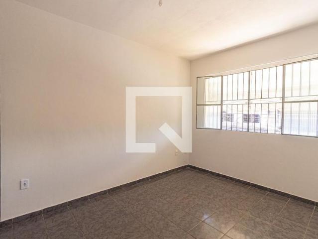Casa aluguel em Região Geográfica Imediata do Rio de Janeiro, Região Metropolitana do Rio de Janeiro