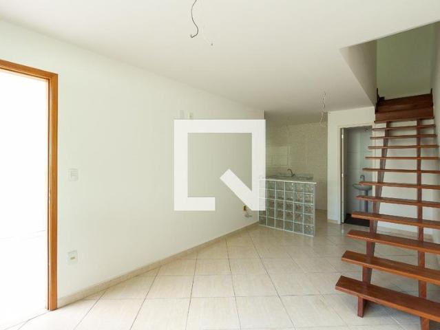 Casa aluguel em Região Geográfica Imediata do Rio de Janeiro, Região Metropolitana do Rio de Janeiro