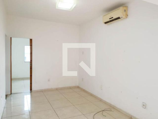 Casa aluguel em Região Geográfica Imediata do Rio de Janeiro, Região Metropolitana do Rio de Janeiro