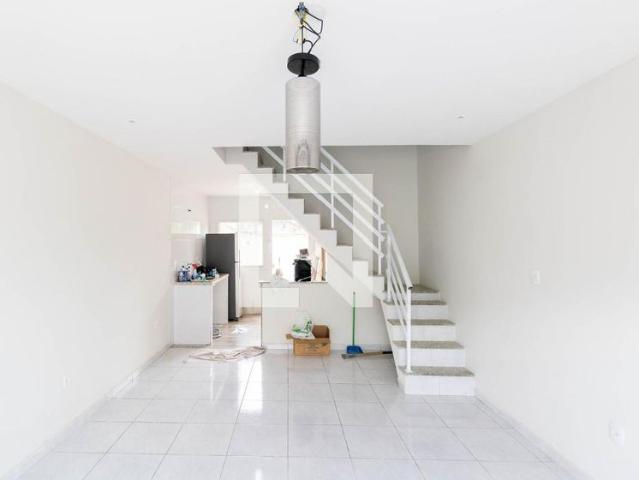 Casa aluguel em Região Geográfica Imediata do Rio de Janeiro, Região Metropolitana do Rio de Janeiro