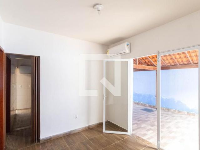 Casa aluguel em Região Geográfica Imediata do Rio de Janeiro, Região Metropolitana do Rio de Janeiro