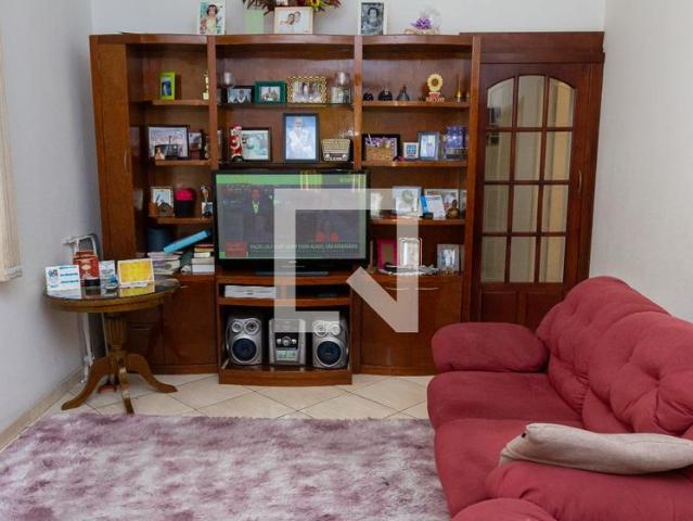 Casa aluguel em Região Geográfica Imediata do Rio de Janeiro, Região Metropolitana do Rio de Janeiro