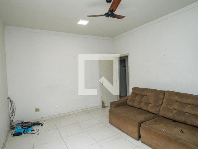 Casa aluguel em Região Geográfica Imediata do Rio de Janeiro, Região Metropolitana do Rio de Janeiro