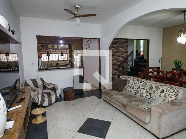Casa venda em Região Geográfica Imediata do Rio de Janeiro, Região Metropolitana do Rio de Janeiro