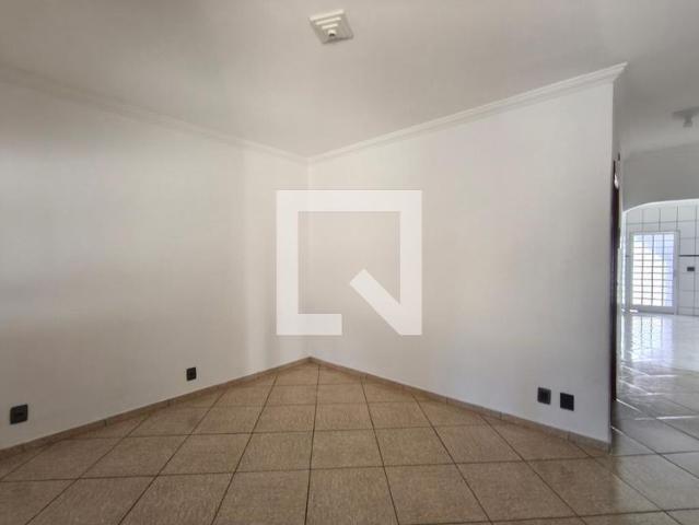 Casa aluguel em Região Imediata de Campinas, Região Metropolitana de Campinas