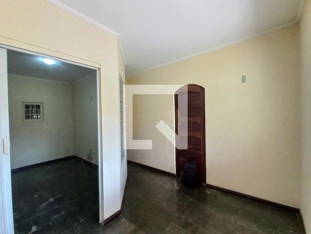 Casa aluguel em Jardim Paulicéia, São Thomé das Letras