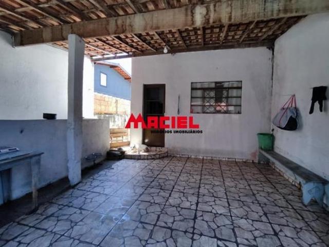 Casa venda em Região Imediata de São José dos Campos, Região Metropolitana do Vale do Paraíba e Litoral Norte