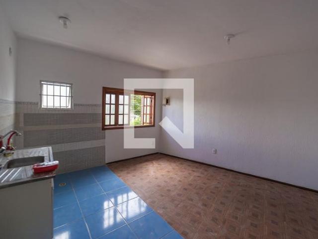 Casa aluguel em Cangaíba, Biritiba-Mirim