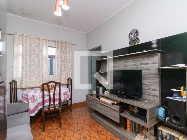 Casa aluguel em Cangaíba, Biritiba-Mirim