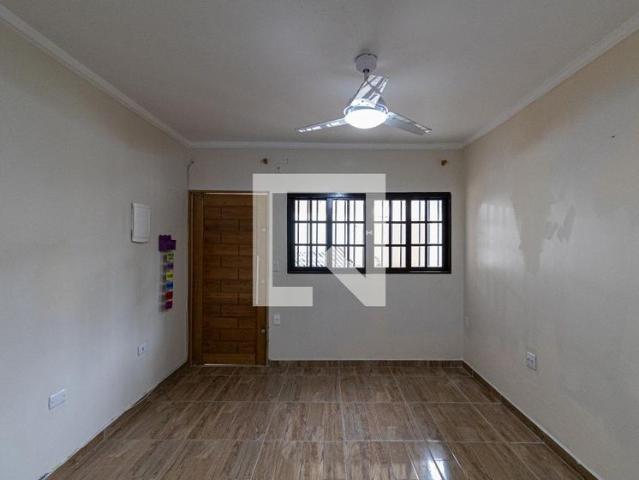 Casa aluguel em Região Imediata de São Paulo, Região Metropolitana de São Paulo