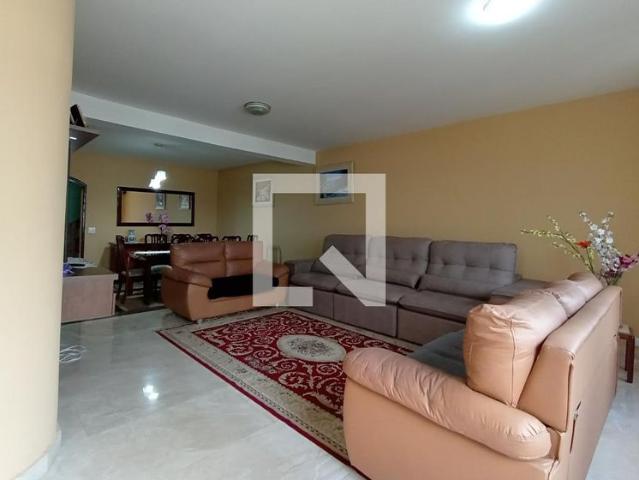 Casa aluguel em Região Imediata de São Paulo, Região Metropolitana de São Paulo