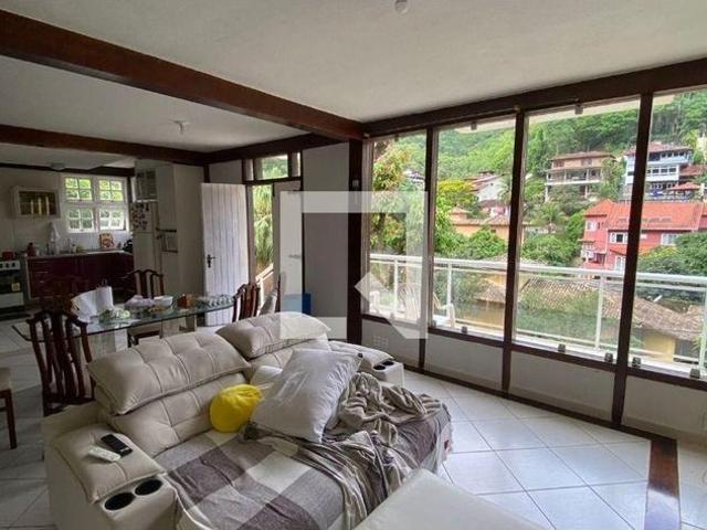 Casa venda em Jacaré, Niterói