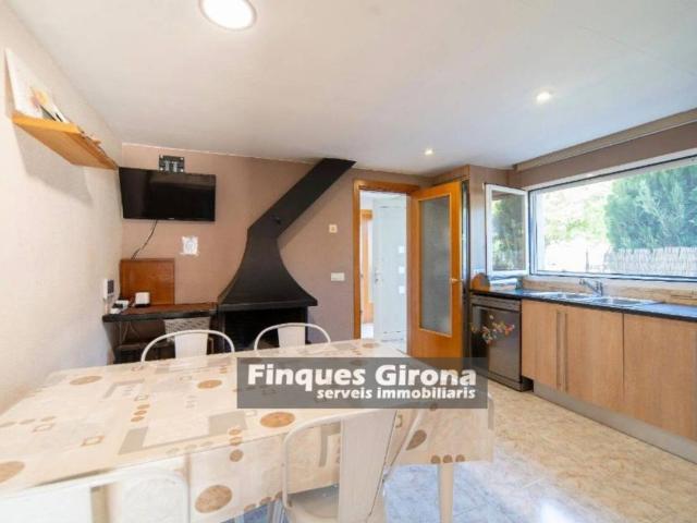 Casa en venta en El Perelló, Gironès