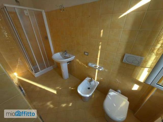 Villa Indipendente in affitto a Caorso, Reggio Emilia