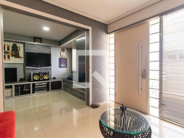 Casa aluguel em Região Geográfica Imediata de Curitiba, Região Metropolitana de Curitiba