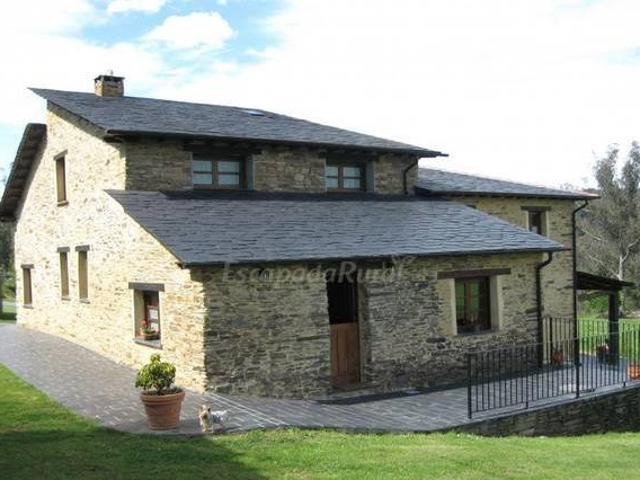 Casa en alquiler en A Mariña Oriental, Galicia