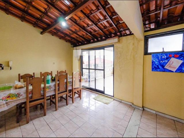 Casa aluguel em Carlos Prates, Belo Horizonte