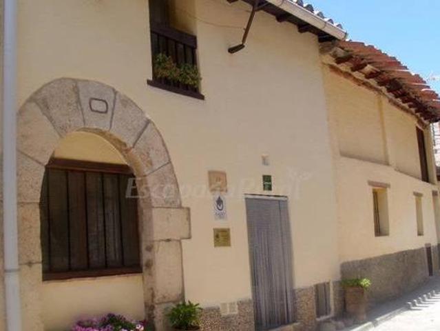 Casa en alquiler en Tronchón